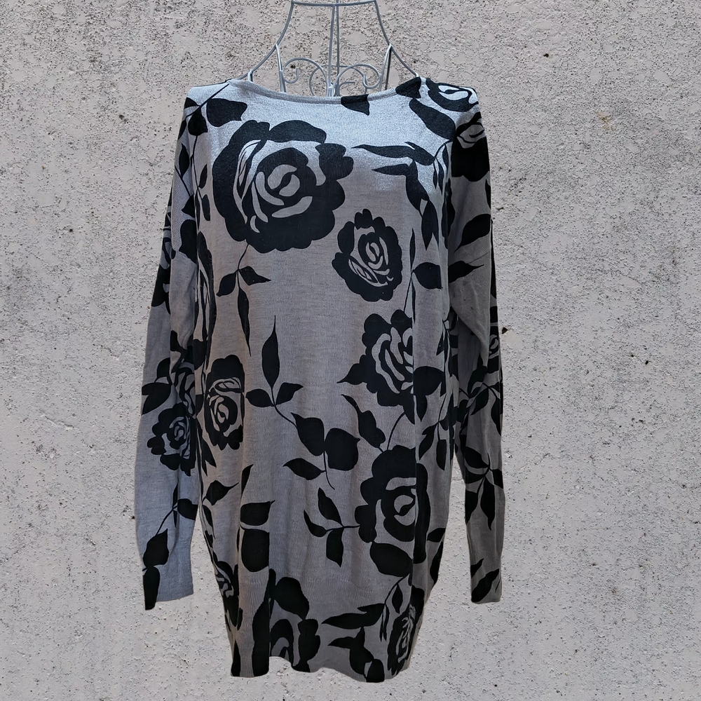 VENUS Black And Grey Floral Light Weight Sweater
